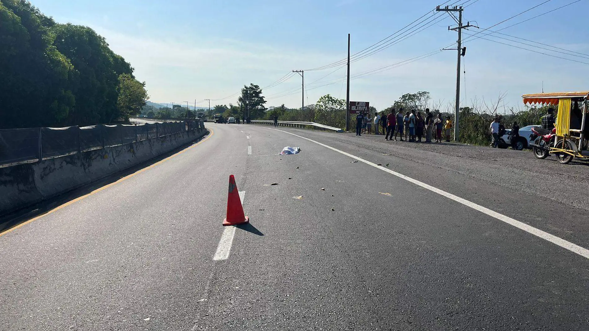 persona atropellada en carretera